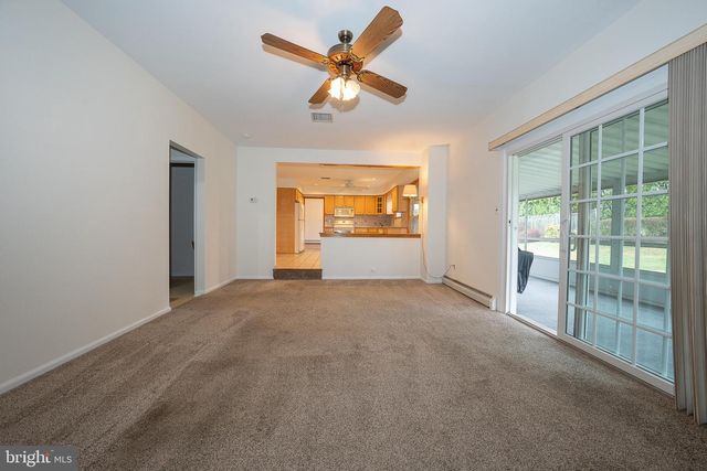 3088 DORMAN CIR, Broomall, PA 19008