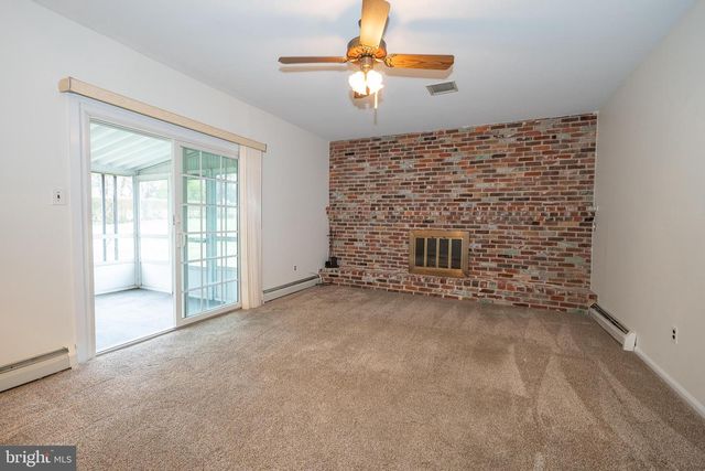 3088 DORMAN CIR, Broomall, PA 19008