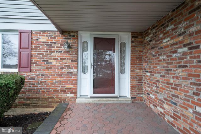 3088 DORMAN CIR, Broomall, PA 19008