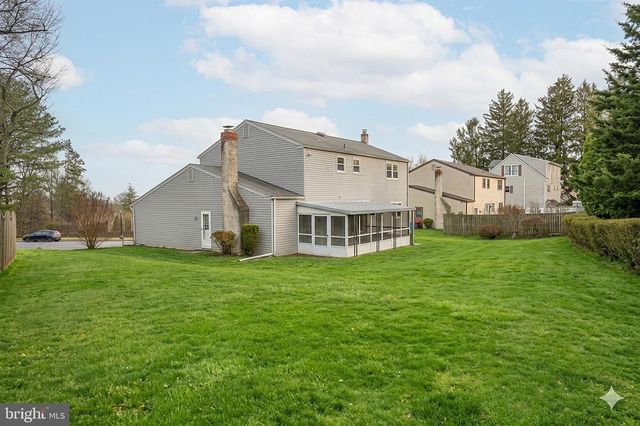 3088 DORMAN CIR, Broomall, PA 19008