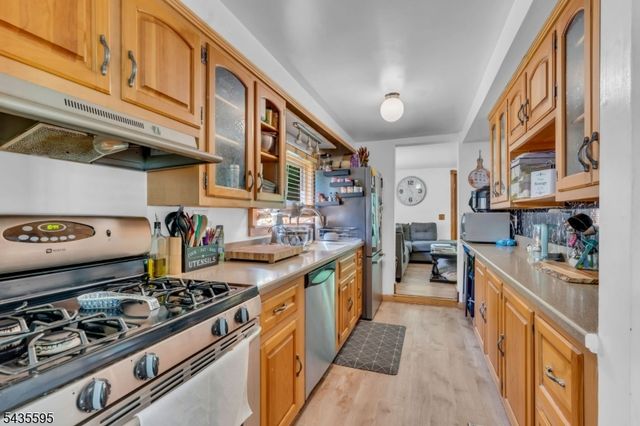 145 MillBrook Rd, Franklin Twp., NJ 07882