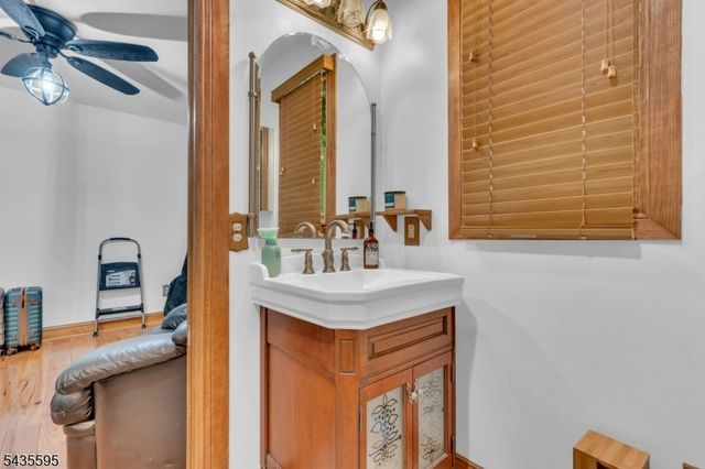 145 MillBrook Rd, Franklin Twp., NJ 07882