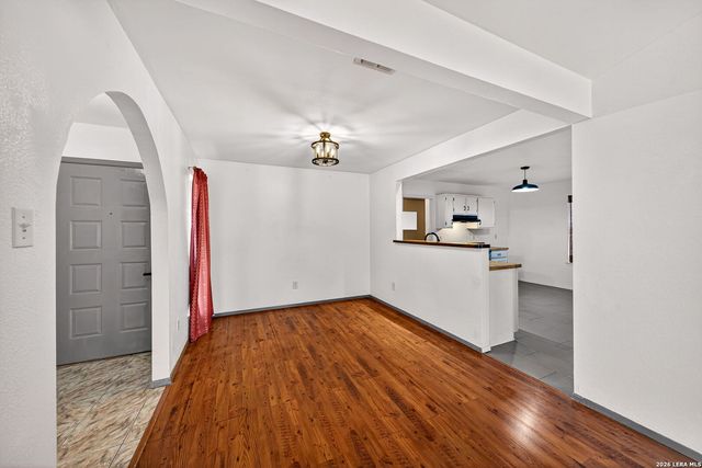 9719 Hidden Field, San Antonio, TX 78250