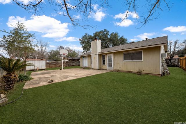 9719 Hidden Field, San Antonio, TX 78250