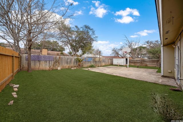 9719 Hidden Field, San Antonio, TX 78250