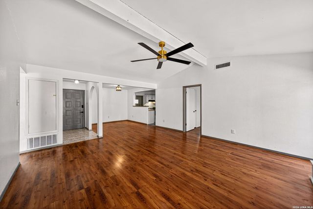 9719 Hidden Field, San Antonio, TX 78250