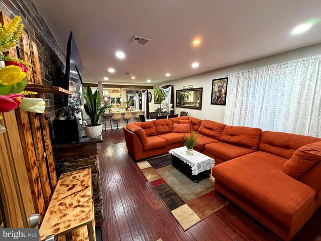 743 PURITAN AVE, Lawrenceville, NJ 08648