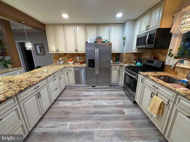 743 PURITAN AVE, Lawrenceville, NJ 08648