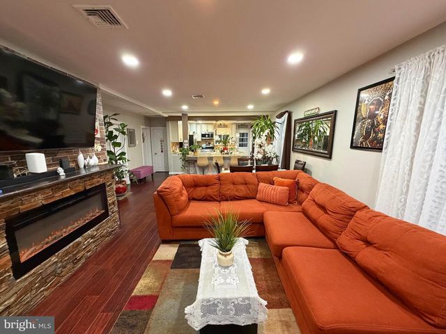 743 PURITAN AVE, Lawrenceville, NJ 08648