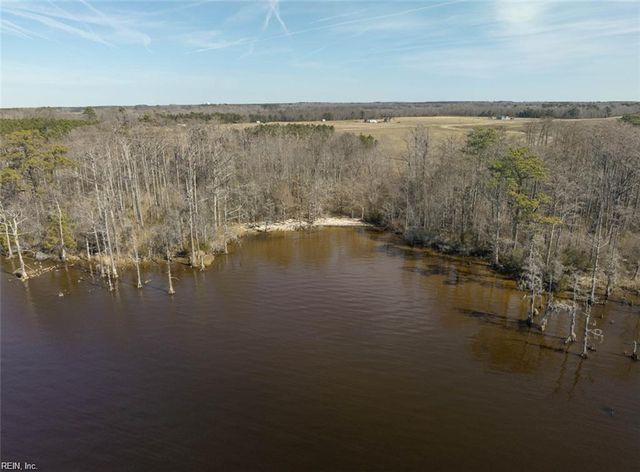 2 Dailey RD, Camden, NC 27921