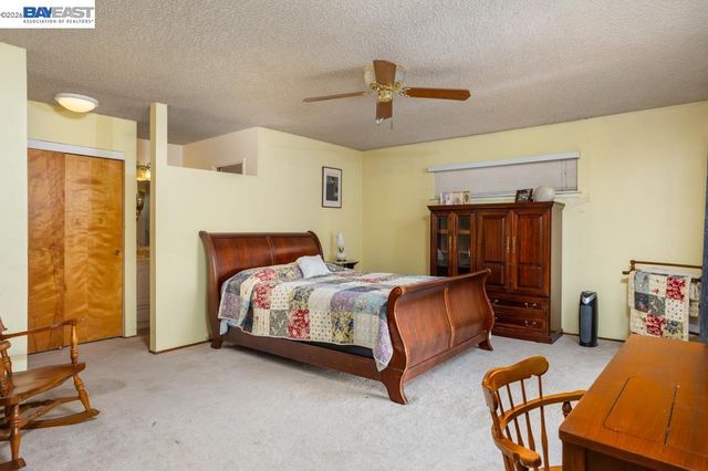 4591 Edwards Ln, Castro Valley, CA 94546