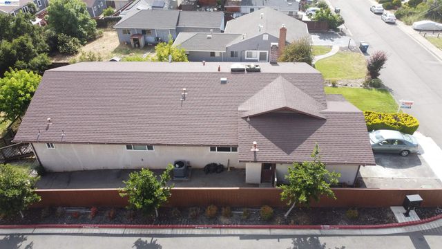 4591 Edwards Ln, Castro Valley, CA 94546