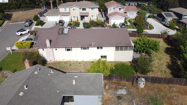 4591 Edwards Ln, Castro Valley, CA 94546