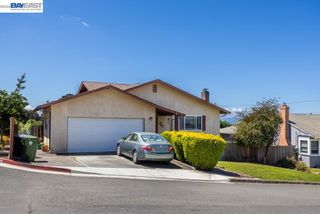 4591 Edwards Ln, Castro Valley, CA 94546