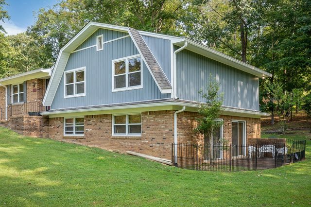 1791 Meadow Wood Dr, Cookeville, TN 38506