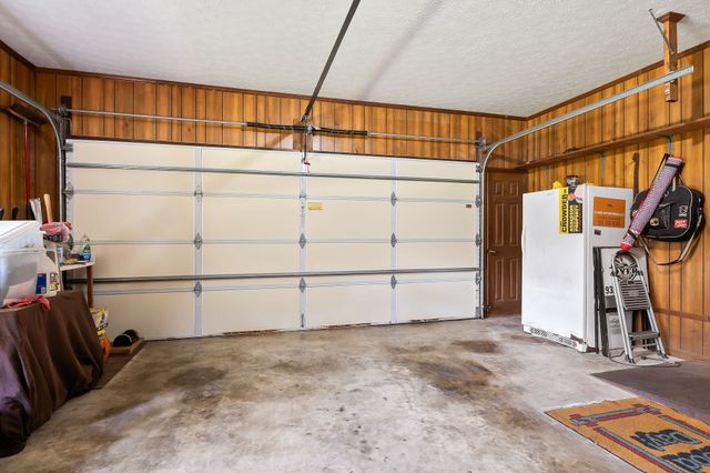 1791 Meadow Wood Dr, Cookeville, TN 38506