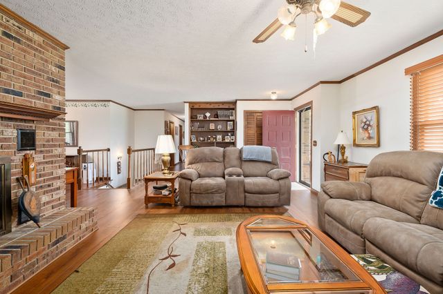 1791 Meadow Wood Dr, Cookeville, TN 38506