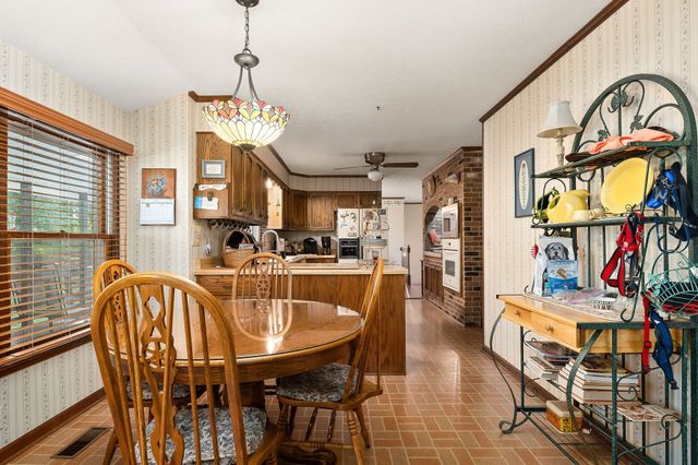 1791 Meadow Wood Dr, Cookeville, TN 38506