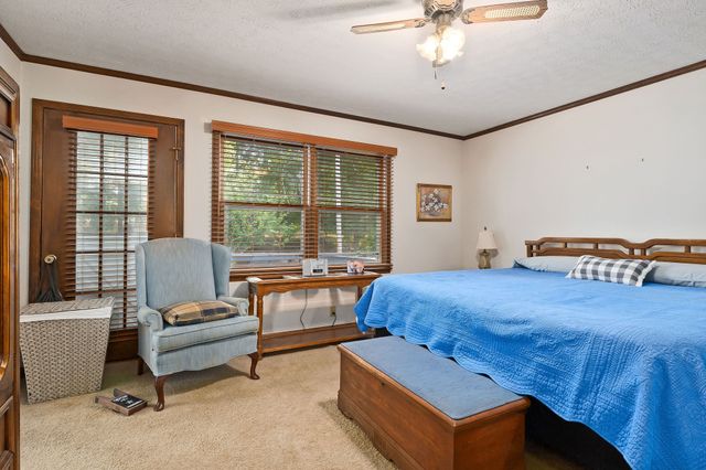1791 Meadow Wood Dr, Cookeville, TN 38506