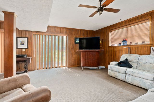 1791 Meadow Wood Dr, Cookeville, TN 38506