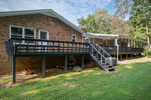 1791 Meadow Wood Dr, Cookeville, TN 38506