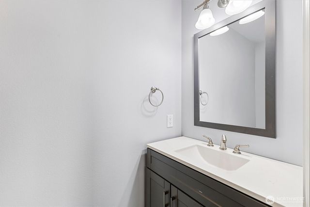 4840 Outrigger Loop, Blaine, WA 98230