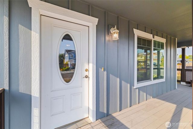 4840 Outrigger Loop, Blaine, WA 98230