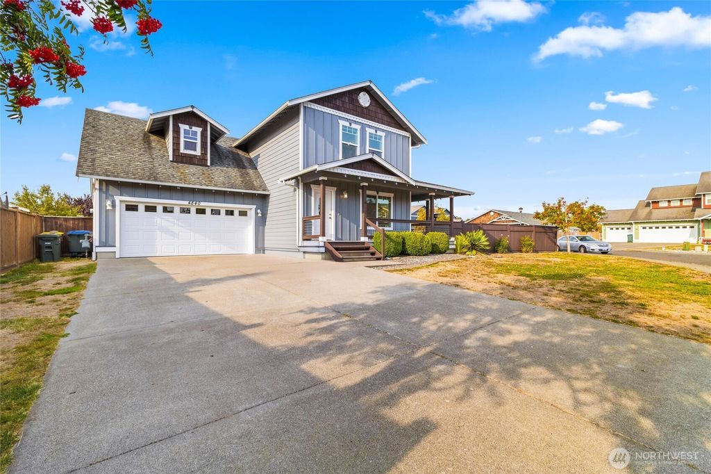 4840 Outrigger Loop, Blaine, WA 98230