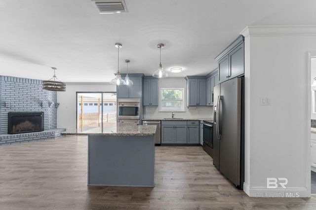 7464 Fairmont Drive, Foley, AL 36535