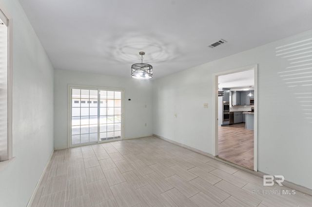 7464 Fairmont Drive, Foley, AL 36535