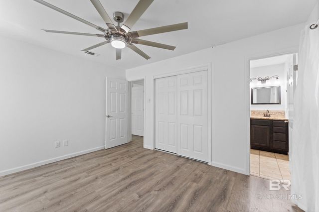 7464 Fairmont Drive, Foley, AL 36535