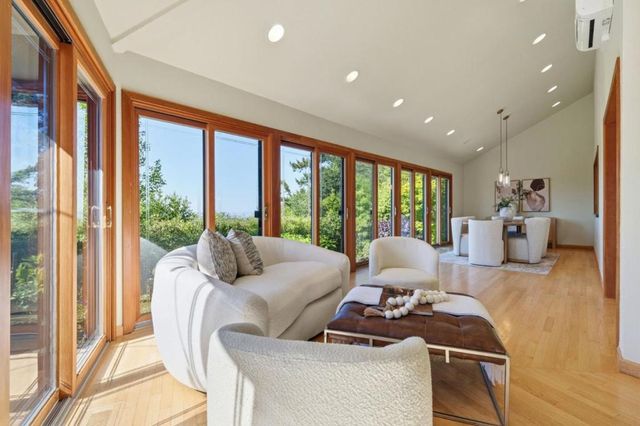 25991 Mar Vista Court, Los Gatos, CA 95033