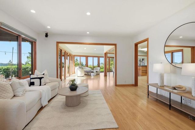 25991 Mar Vista Court, Los Gatos, CA 95033