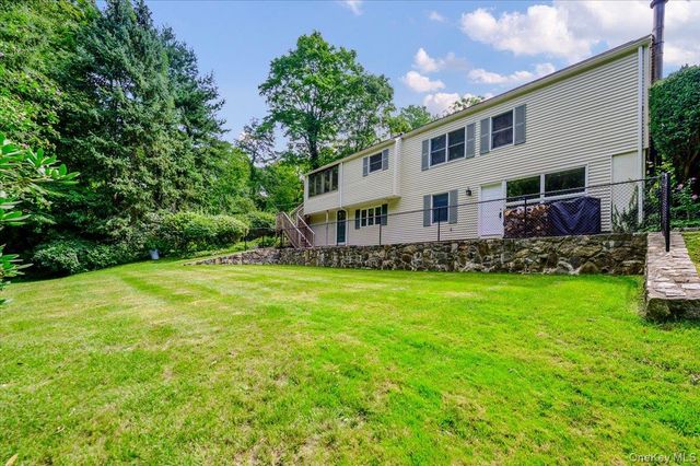 9 Somerstown Road, Ossining, NY 10562