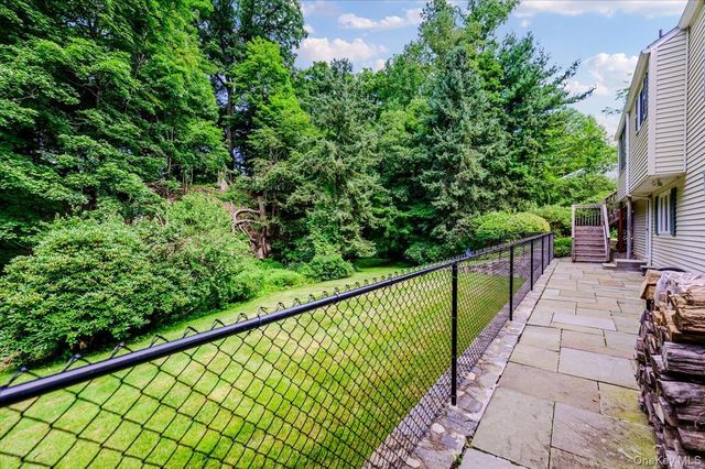 9 Somerstown Road, Ossining, NY 10562