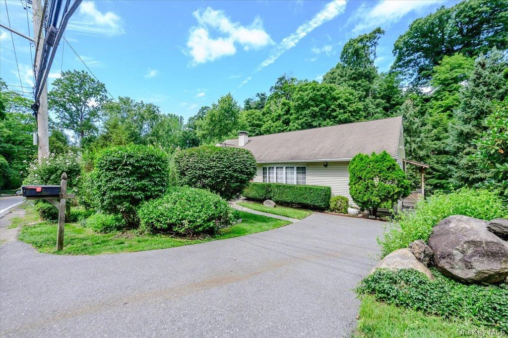 9 Somerstown Road, Ossining, NY 10562 — photo 3