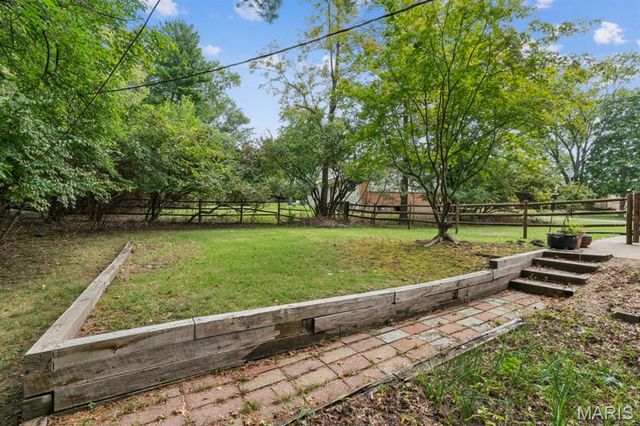 12801 Bellerive Estates Drive, St Louis, MO 63141