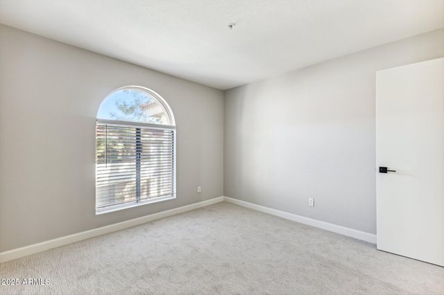 10610 S 48TH Street 2016, Phoenix, AZ 85044