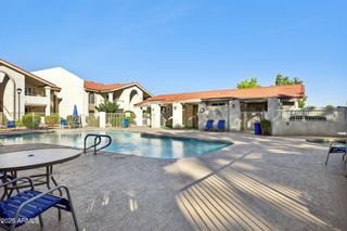 10610 S 48TH Street 2016, Phoenix, AZ 85044