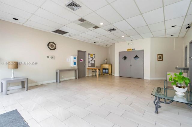 2649 NW 48th Terrace 130, Lauderdale Lakes, FL 33313