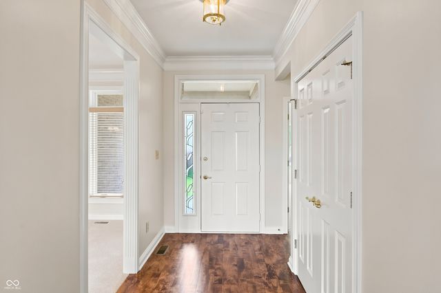 10914 Lightship Court, Fishers, IN 46038