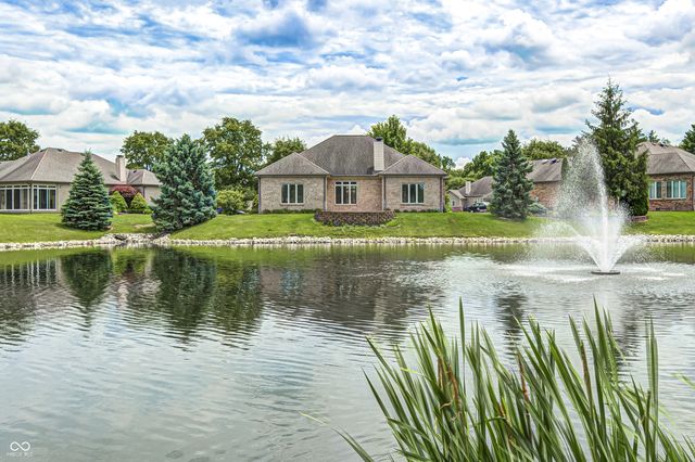 10914 Lightship Court, Fishers, IN 46038