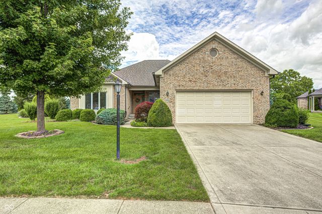 10914 Lightship Court, Fishers, IN 46038