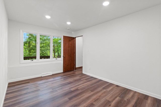 1511 N BRIARCLIFF DRIVE, Appleton, WI 54915