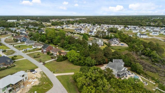 121 Fawn Creek Court, Cedar Point, NC 28584