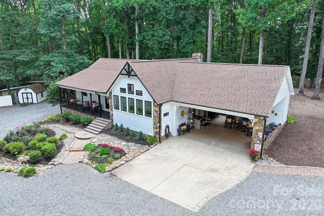 384 Rankin Hill Road, Troutman, NC 28166