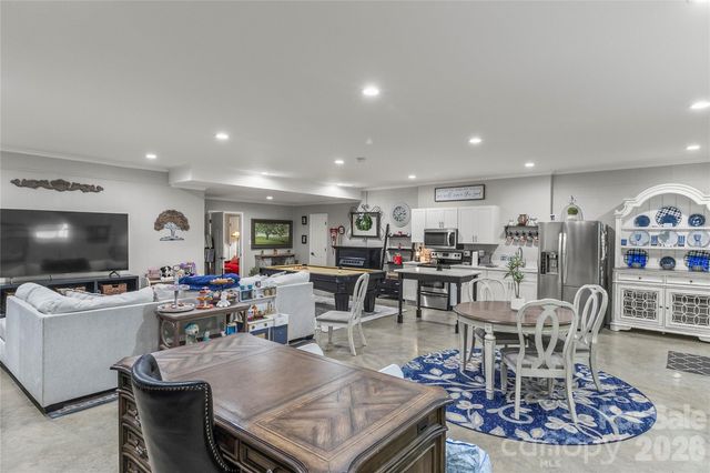 384 Rankin Hill Road, Troutman, NC 28166