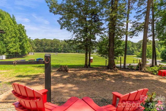 384 Rankin Hill Road, Troutman, NC 28166