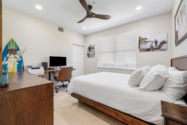 15758 Menton Bay Court, Delray Beach, FL 33446