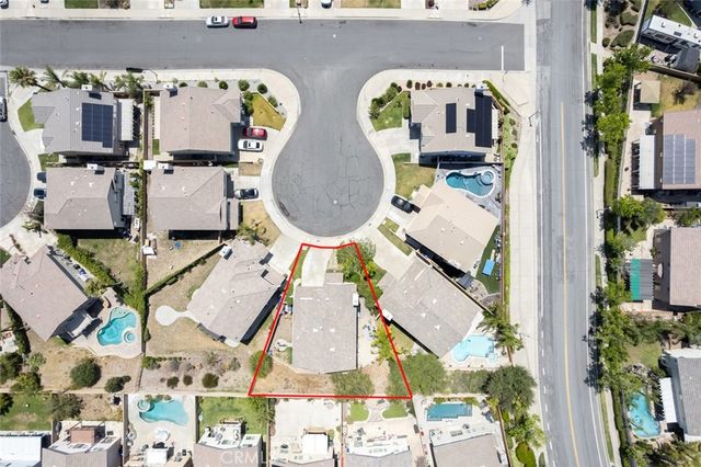 5200 Archery Court, Fontana, CA 92336